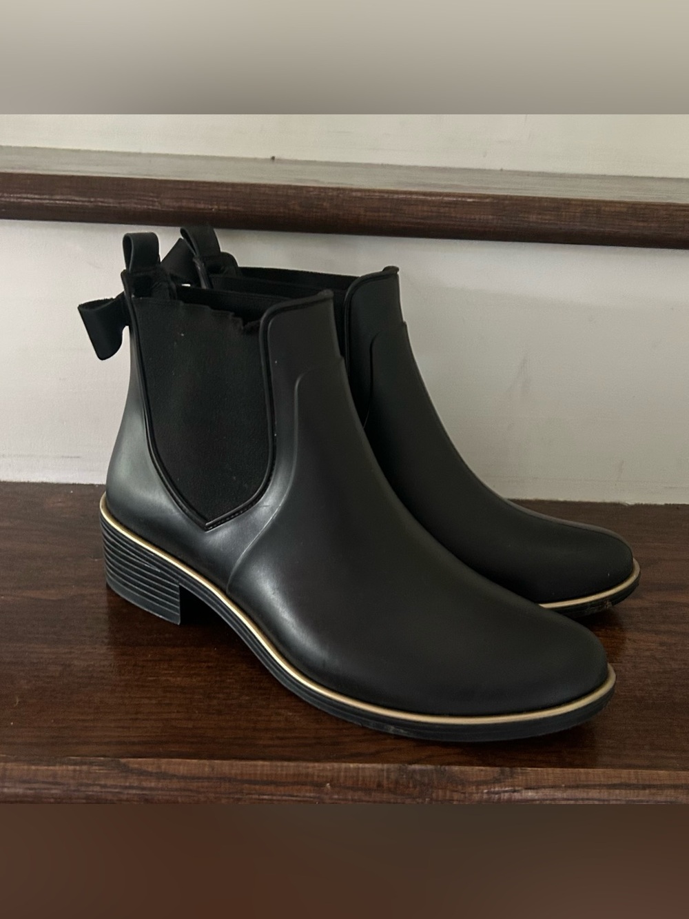 KATE SPADE Chelsea rain boots, SEDGEWICK BLACK ankle boots 8
